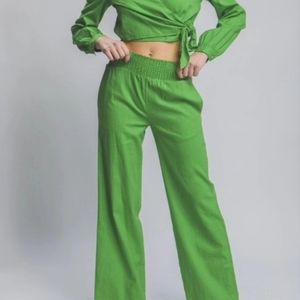 #15 🛑L Green CHIC & FABULOUS Linen Pants with Smocked Waist